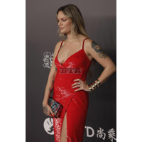 file 620x965_057478-S8APQ4AL.jpg